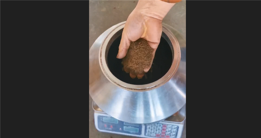 煙臺慧寶：動物藥材蟑螂粉碎效果展示