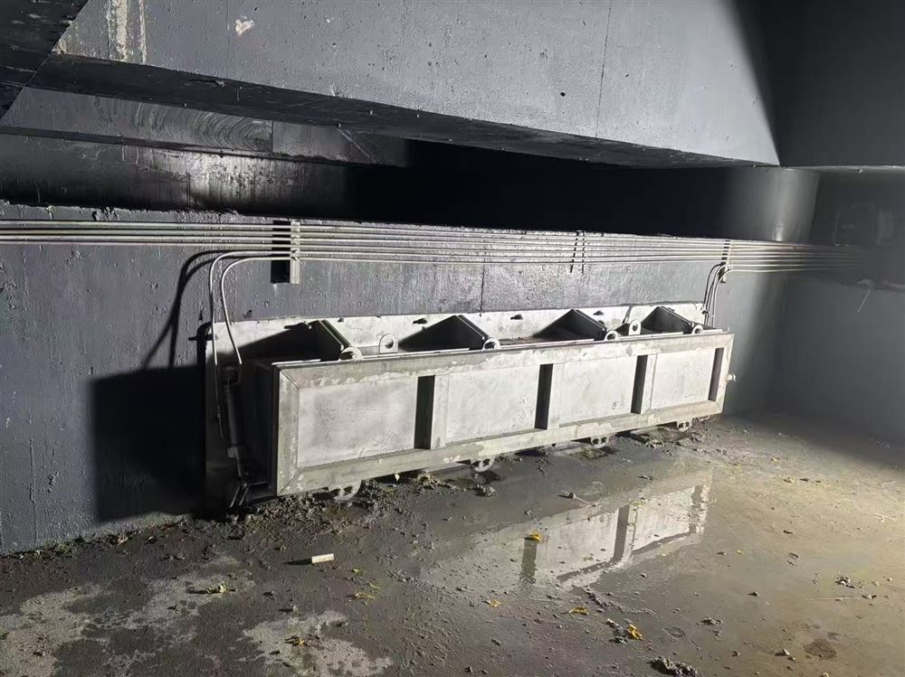 上?；菊{(diào)蓄池