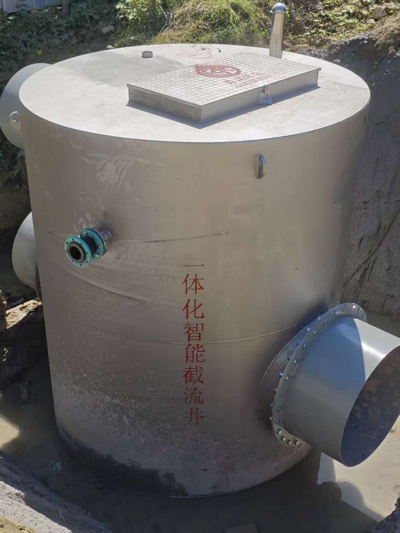 不銹鋼一體式截流井發貨了